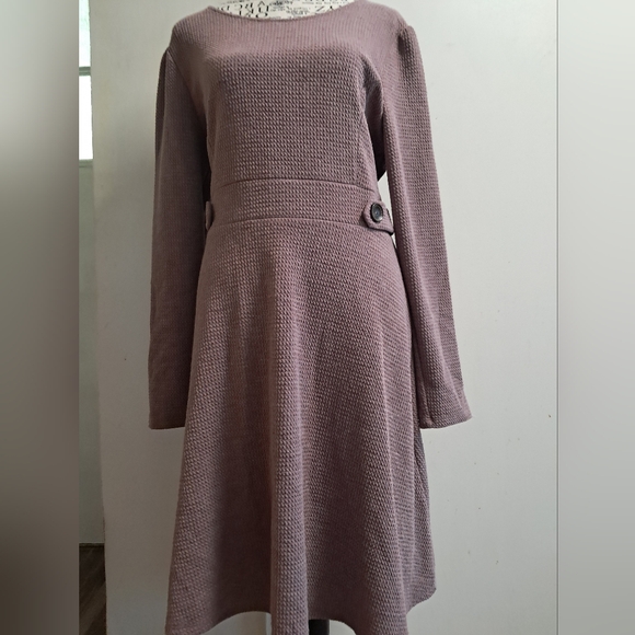 Gilli dress size 0X. The color is a brownish mauve. - Picture 3 of 9